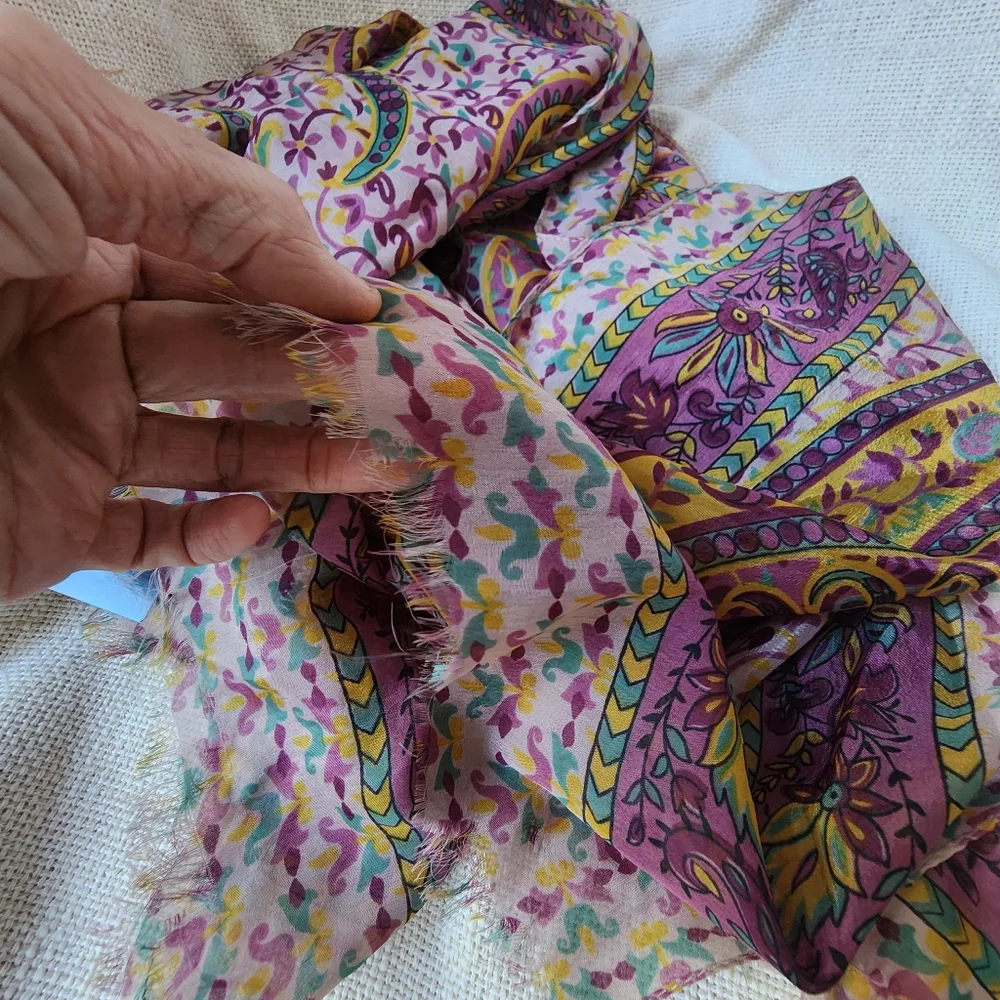 Designer Purple Scarf 100% Soft Silk Paisley Print Violet Gold Brooch